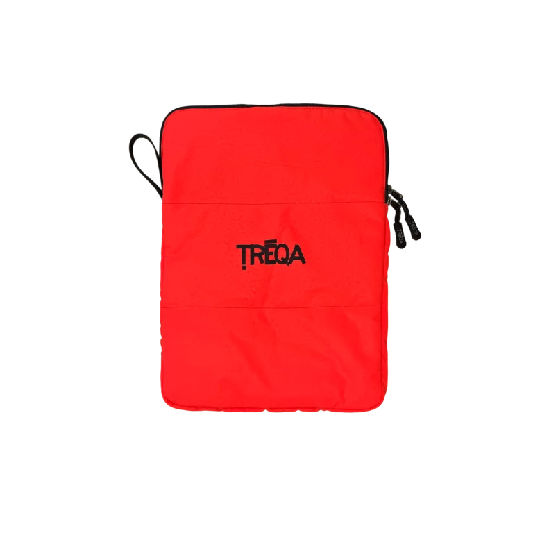 Insulated iPad case with ripstop taffeta exterior and fleece lining to prolong battery life in cold weather